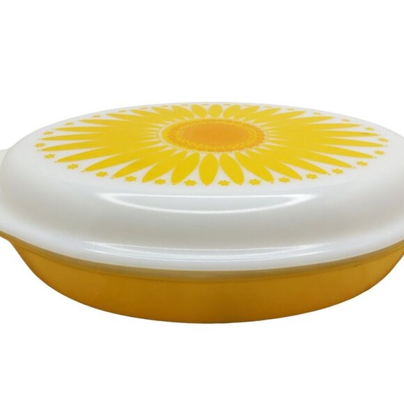 Vintage 1969 -1970 Pyrex Daisy Citrus 1 Quart Covered Divided Casserole Dish, Ex - Picture 1 of 5
